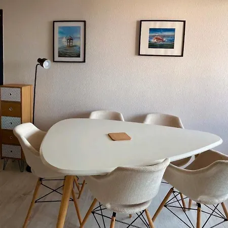 Appartement à Côté De La