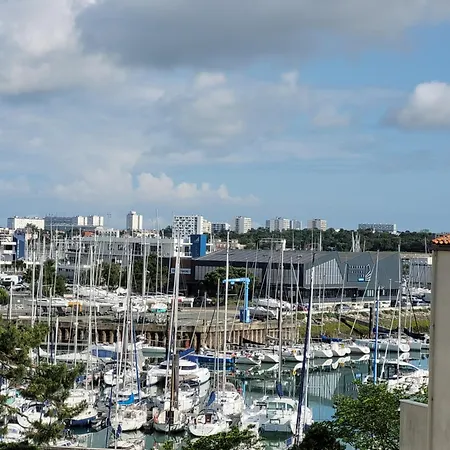 à Côté De La Appartement *